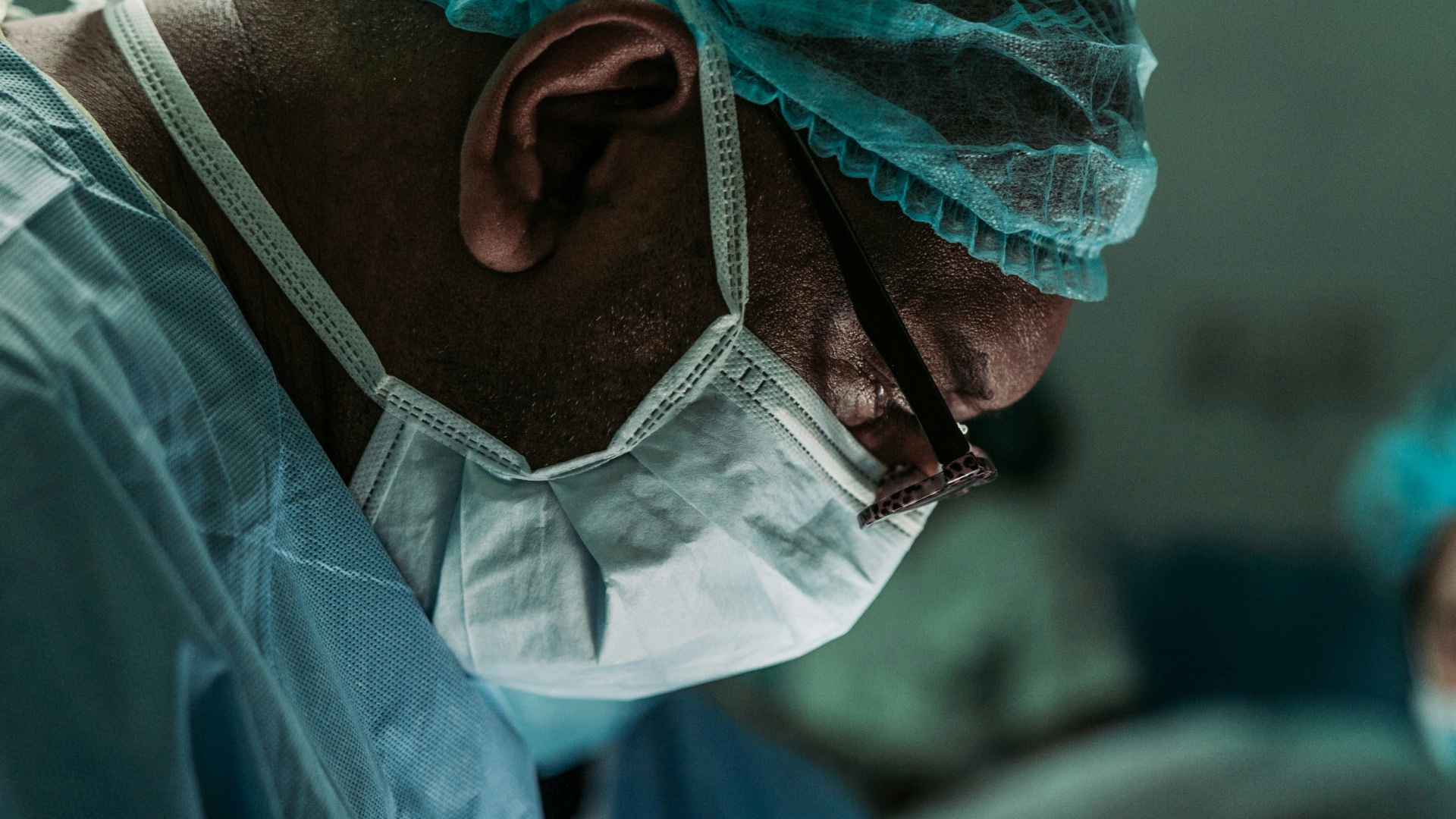 The Physician&#x27;s Financial Blueprint: Navigating Wealth with Precision